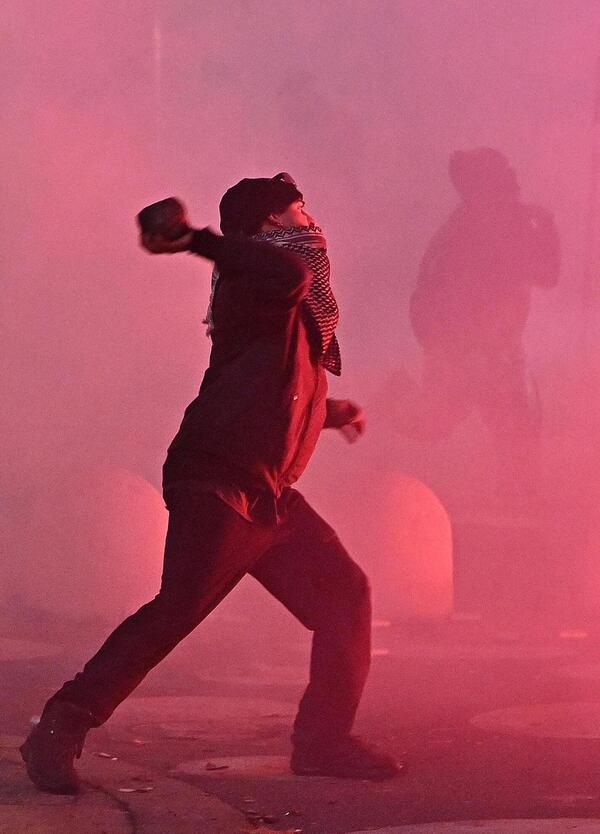 Dopo Torino e Milano la Meloni vuole pi&ugrave; sicurezza, ma davvero il ddl &egrave; fascista?