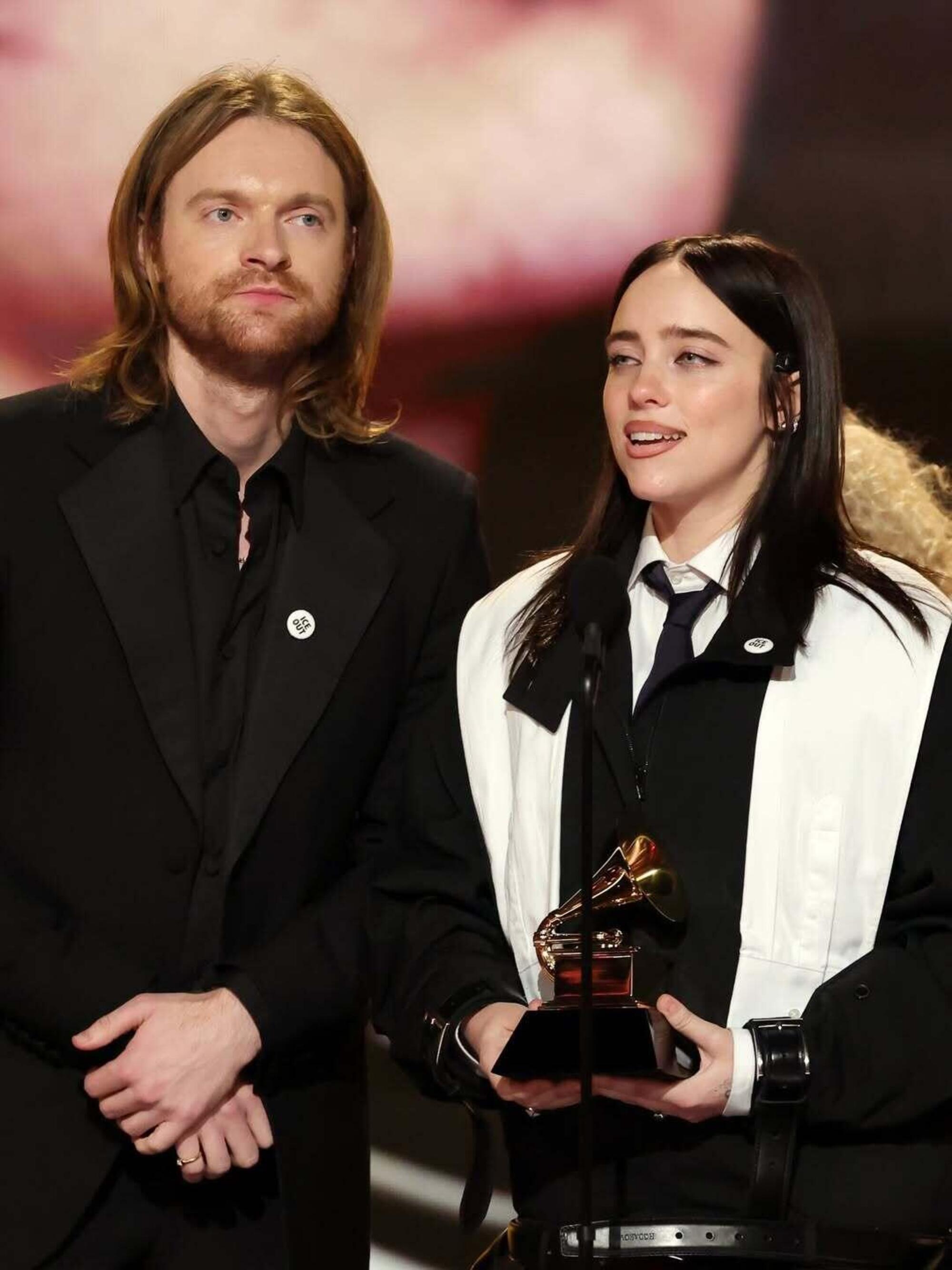 Billie Eilish sul palco dei Grammy