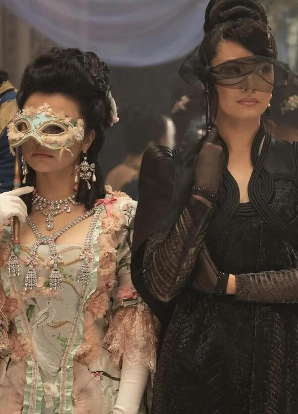 Di Bridgerton 4 ci interessa una cosa: il piacere femminile. Come fa una serie Netflix a spiegarcelo cos&igrave;?