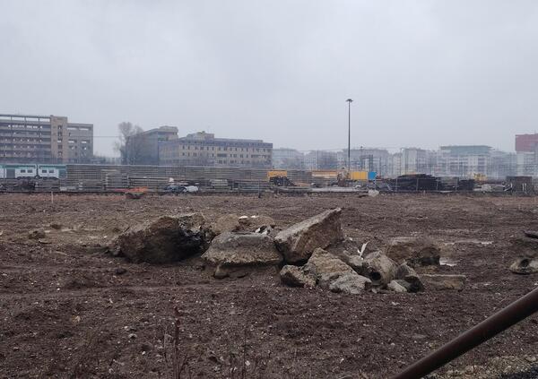 Rogoredo Afghanistan: reportage dalla distopia, ovvero un non luogo. Jeffrey Epstein &egrave; vivo e abita qui