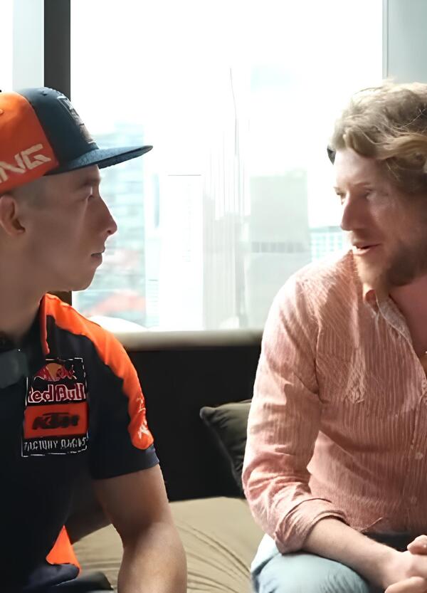 &ldquo;Non sono il pi&ugrave; talentuoso&rdquo;: sul divano con Pedro Acosta abbiamo capito che l&rsquo;unica legge &egrave; la fatica. E sul futuro con Ducati&hellip; [VIDEO]