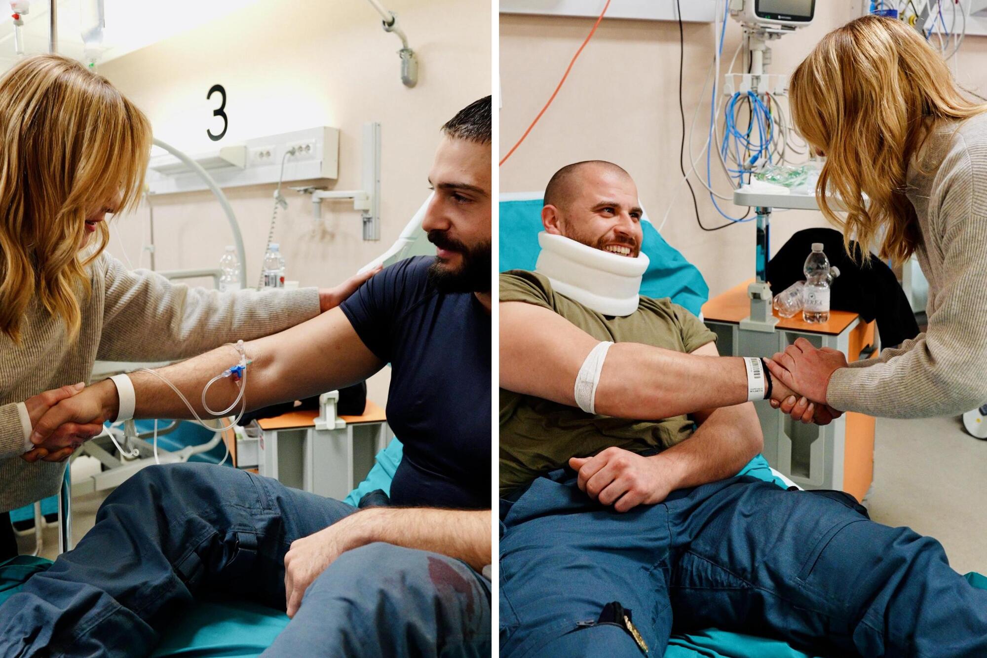 Giorgia Meloni in ospedale con i poliziotti