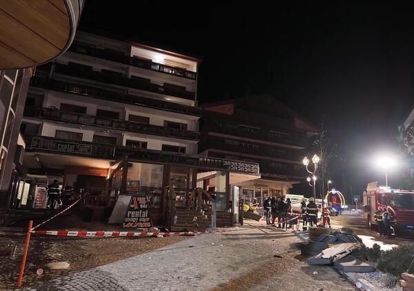 Strage di Crans Montana: chi &egrave; Sebastien Bottinelli, &ldquo;l&rsquo;anonimo&rdquo; che avrebbe pagato la cauzione di Jacques Moretti? L&rsquo;amicizia, gli Audemars Piguet, la Lancia Stratos e il mistero Vallese del bonifico da Dubai