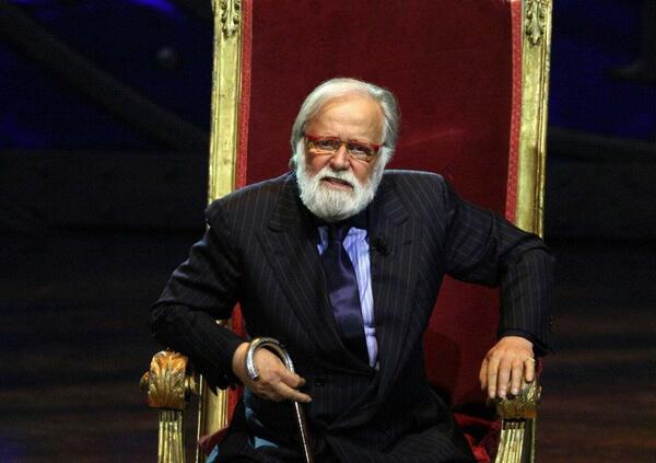 Polemici, dissacranti, rivoluzionari: chi sono i &ldquo;giornalai dell'anno&rdquo; del Premio Funari 2026. Domani al carnevale di Viareggio saranno premiati Carlo Freccero, Francesca Pascale e Germano Lanzoni (Il Milanese Imbruttito)