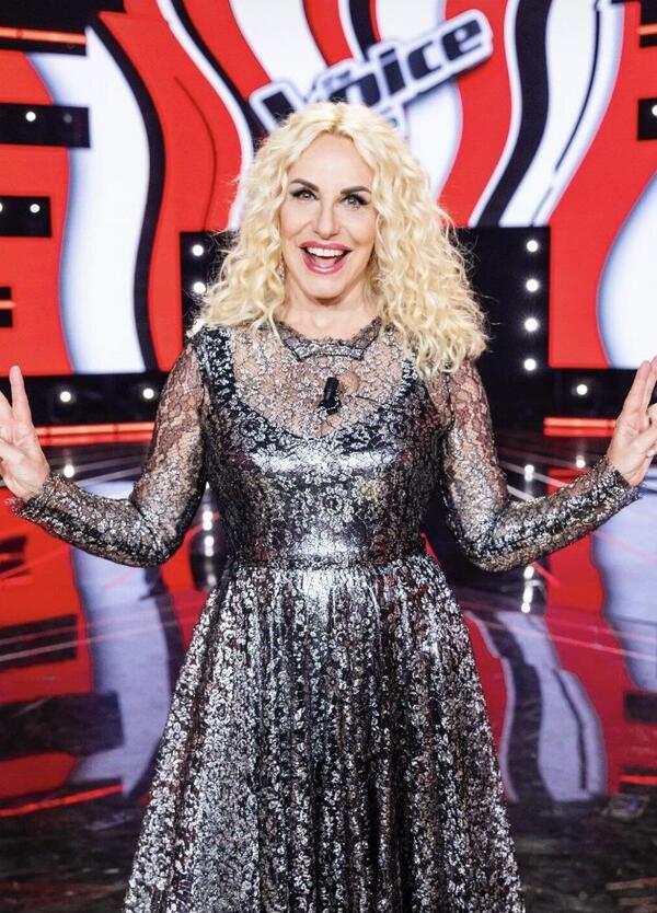 Antonella Clerici batte Maria De Filippi in prima serata con i bambini di The Voice Kids? &Egrave; davvero la fine di un&rsquo;era. Ecco perch&eacute;