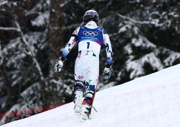 McGrath che fugge in mezzo alla neve dopo aver buttato l'oro &egrave; la faccia pi&ugrave; crudele della medaglia e ci racconta qualcosa in pi&ugrave; su queste Olimpiadi