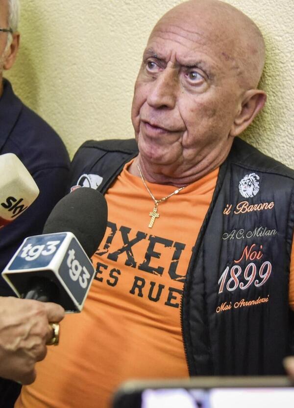 Il Barone della curva Sud sta dalla parte della Nord: &ldquo;Il petardo ad Audero? Non pu&ograve; pagare tutta la tifoseria&rdquo;. E la frecciata agli ultras della Fiorentina? Nell&rsquo;ambiente non &egrave; stata presa bene