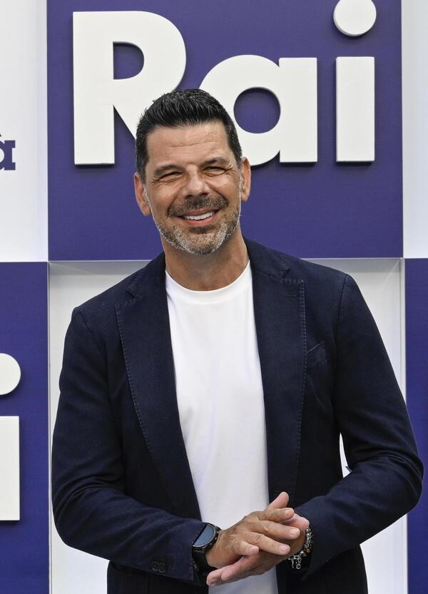 Ma Salvo Sottile che dice "esperta di pesci" a Bugalalla? Il rispetto per le donne si, ma solo se non hanno Onlyfans