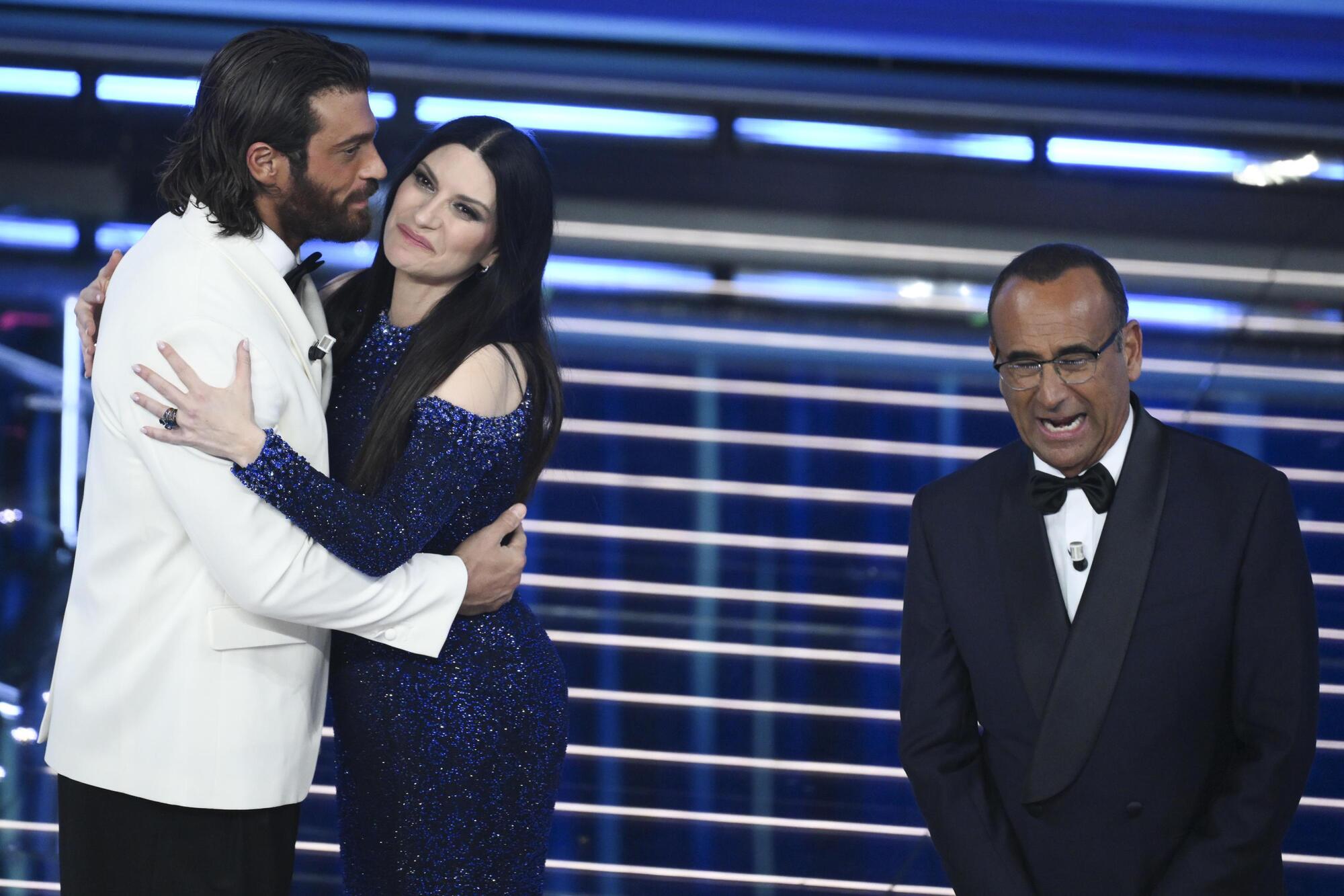 Carlo Conti, Laura Pausini e Can Yaman conducono la prima serata del Festival 2026