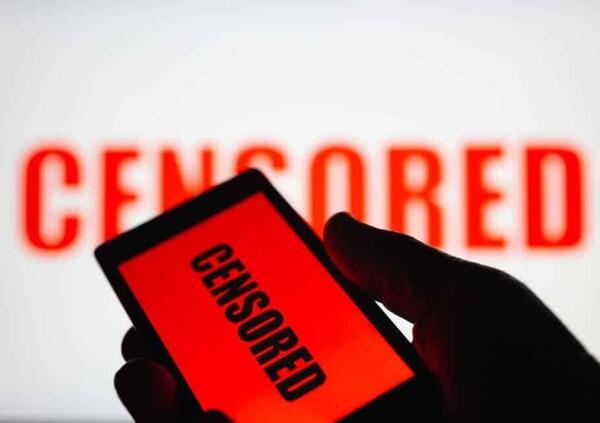 Inclusivi un caz*o. A Bologna censurato il libro delle filosofe Cavarero e Guaraldo. Doveva esserci un evento con la Casa delle donne e il Coordinamento dei centri antiviolenza dell&rsquo;Emilia-Romagna, ma all&rsquo;ultimo tutto: &ldquo;Clima poco sereno&rdquo;