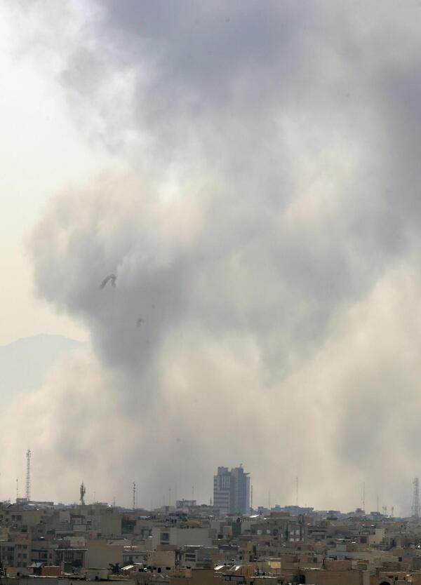 Ok, ma cosa sta succedendo in Medio Oriente? &Egrave; iniziata la guerra tra Usa, Israele e Iran. Washington parla di &ldquo;azione preventiva&rdquo; ma era tutto programmato da tempo...