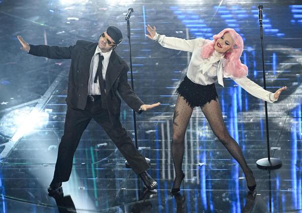 Ditonellapiaga e Tony Pitony con &ldquo;The lady is a tramp&rdquo; diventano di Ditony medi di questo Festival: jazz, pop, e vittoria bellissima 