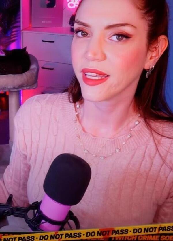 Delitto di Garlasco: Bugalalla come Fabrizio Corona? Vogliono farle chiudere tutto! Ma spara altre intercettazioni di Ermanno Cappa, la moglie Maria Rosa e le gemelle Paola e Stefania [VIDEO]