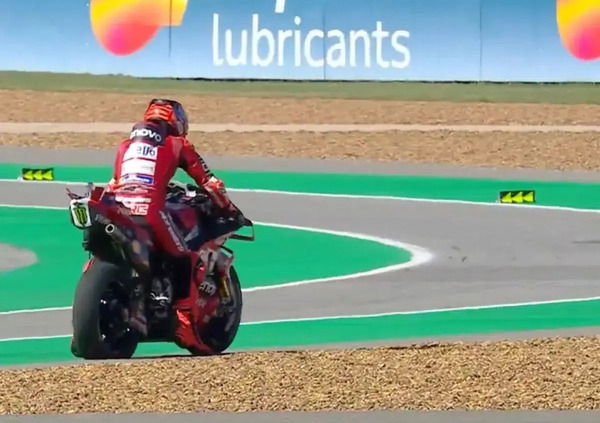 Ok la brum del capo col buco nella gomma, ma &egrave; in altre parole di Marc Marquez la paura che la Ducati (non) nasconde. Intanto Tardozzi e Bagnaia&hellip;