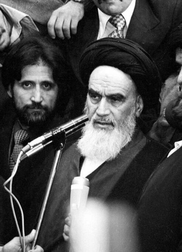 Hanno ucciso Khamenei. Bene 