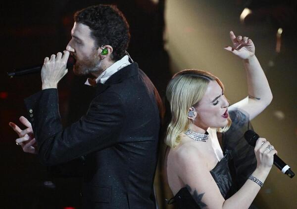 Mecna, dove si nasconde l'amore? L&rsquo;intervista a MOW sull&rsquo;ultimo bacio al Festival di Sanremo e i progetti con Mara Sattei