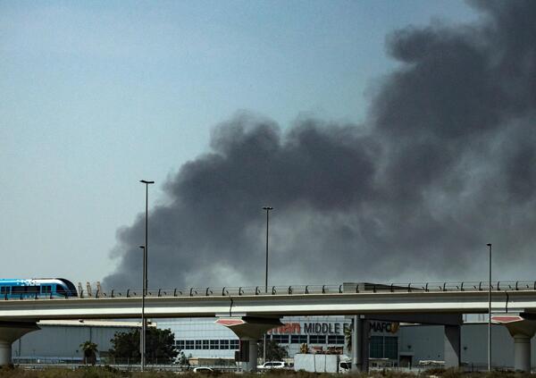 ESCLUSIVA: I missili iraniani su Dubai? &ldquo;Non spaventano gli investitori, ma solo noi civili dimenticati dall&rsquo;Italia&rdquo; parla l&rsquo;analista Alessandro Corsetti intrappolato a Dubai