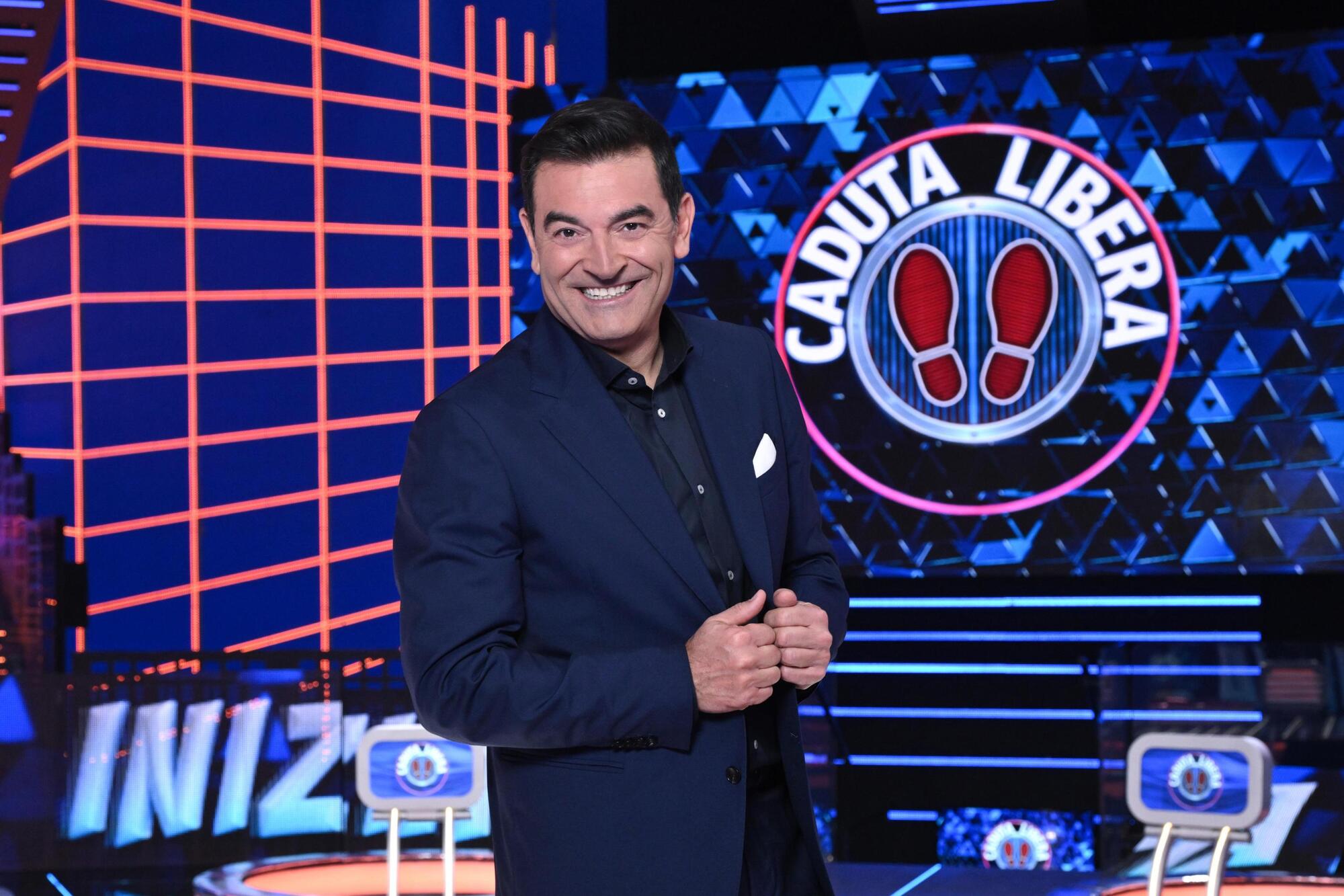 Max Giusti a Caduta Libera