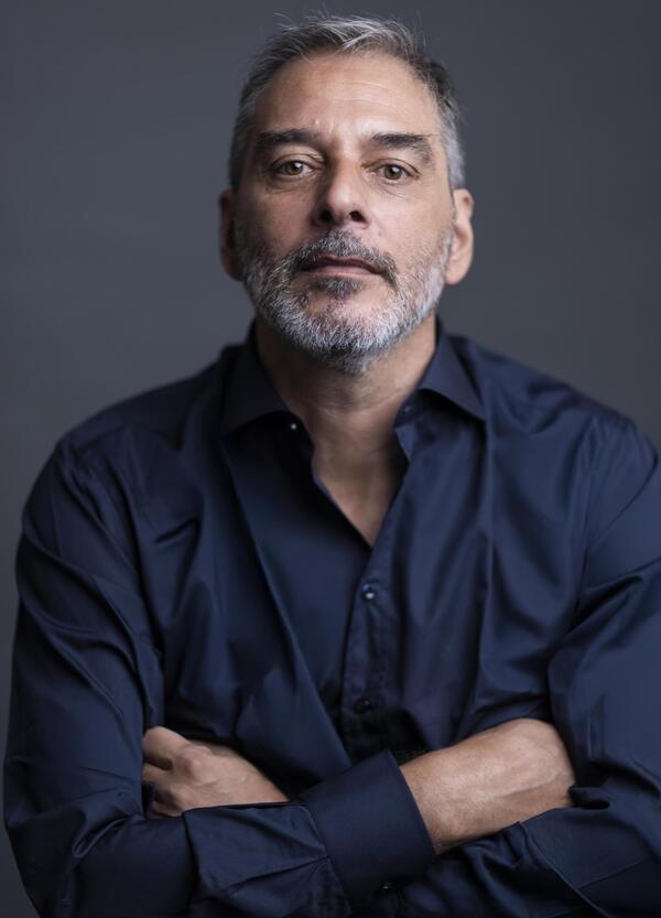 Filippo Giardina: &ldquo;Ci&ograve; che ti rende emarginato nella vita sul palco diventa divertente&rdquo;