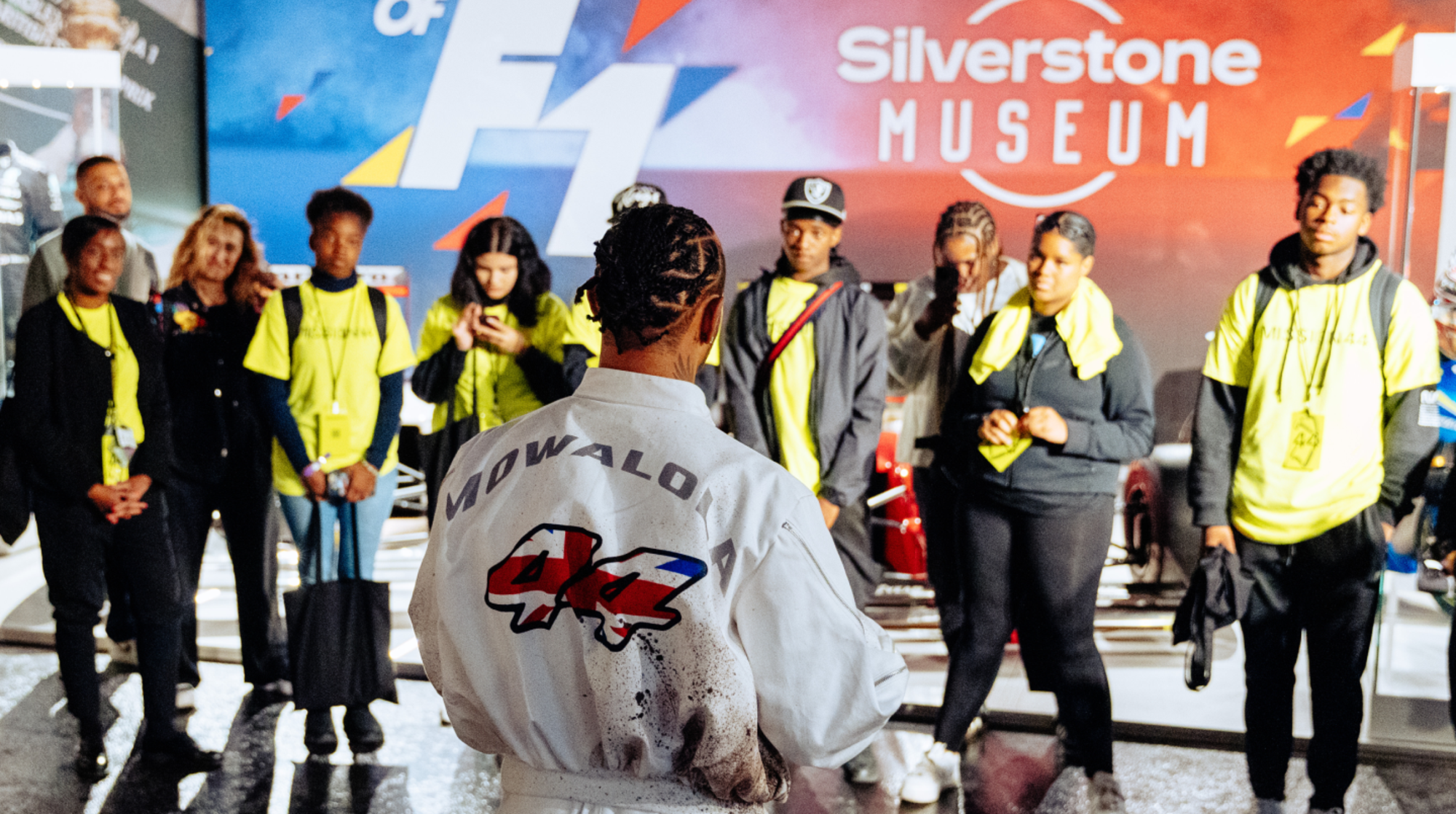 Lewis Hamilton Mission 44