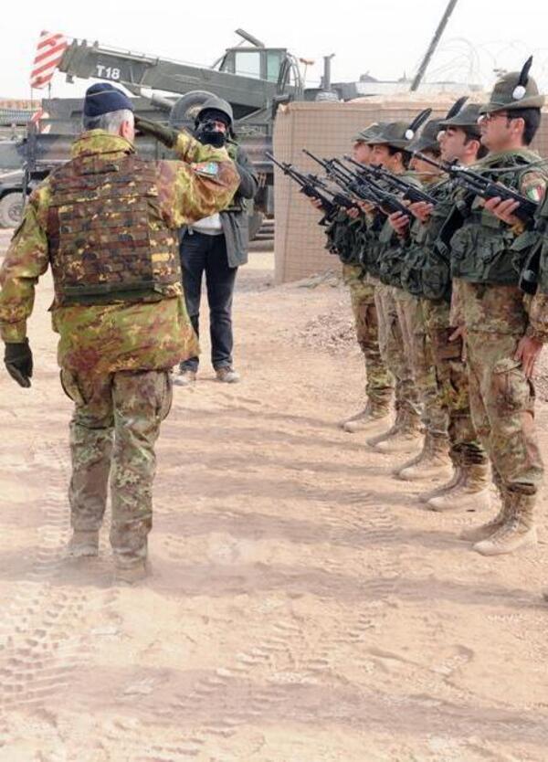 L&rsquo;Italia in guerra? Lo abbiamo chiesto al generale Camporini: &ldquo;nessun italiano ferito in Kuwait&rdquo;. Ma sui servizi segreti e Crosetto a Dubai...