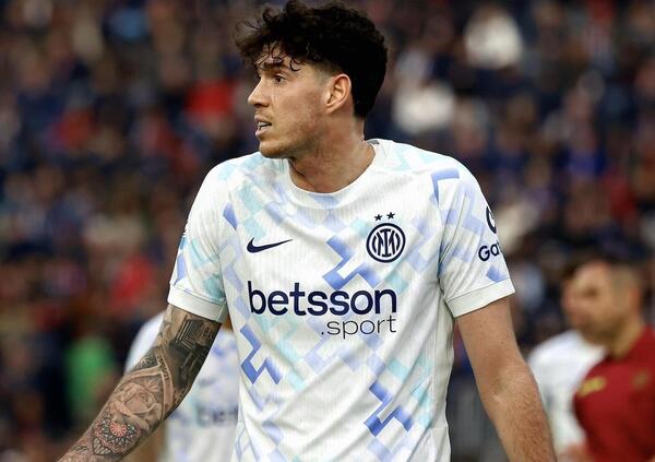 Basta rompere il caz*o a Bastoni, massacrato di fischi anche a Como. Per la simulazione in Inter-Juve questa via crucis &egrave; senza senso. E la cosa giusta l&rsquo;ha detta Cesc Fabregas