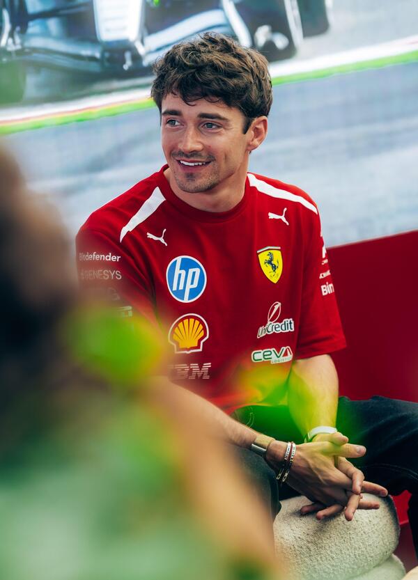 &ldquo;Un contratto a vita con Ferrari? Ne stiamo parlando&rdquo;: signori, da Melbourne Charles Leclerc lancia la bomba della stagione. E sui rivali e la SF-26&hellip;