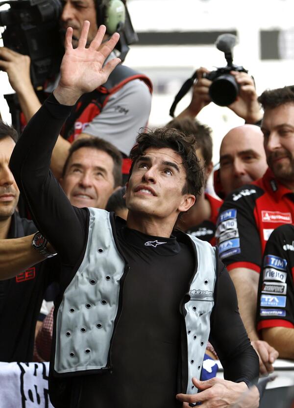 Ah, da quando Marquez non firma pi&ugrave;: quello che sta succedendo tra Marc Marquez e Ducati &egrave; una notizia pi&ugrave; grande di quanto sembri