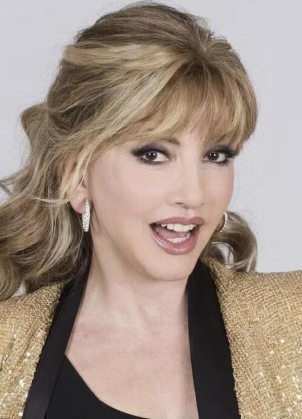 Su Rai 1 torna &ldquo;Canzonissima&rdquo;, ma &egrave; sempre la solita musica? Milly Carlucci vuole fregare la prima serata a Maria De Filippi? Ecco il cast con cui ci prover&agrave;