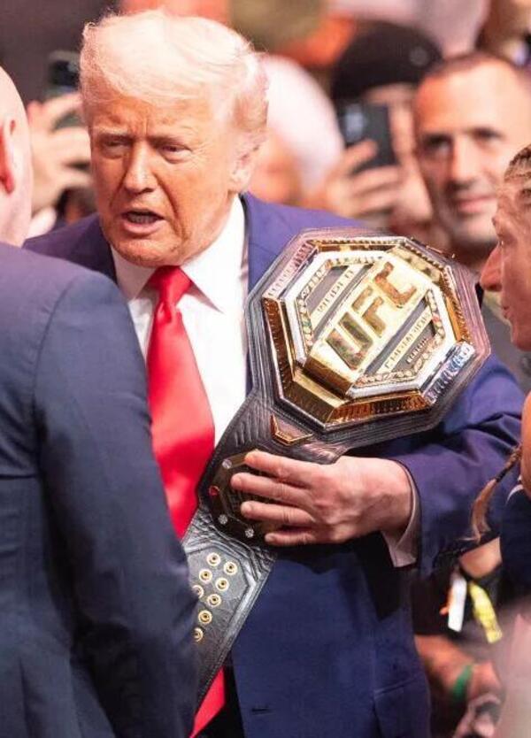 Ormai alla Casa Bianca la politica non conta pi&ugrave;: da Donald Trump si fanno le mma. L&rsquo;evento della Ufc (dell&rsquo;amico Dana White) che trasforma la dimora del Presidente nell&rsquo;ottagono &egrave; un fallimento annunciato