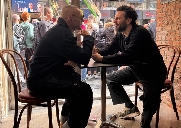 Alex Britti a MOW: &ldquo;Oggi la gente subisce la musica, a me del gregge non frega un ca**o. La speranza oggi passa dal rap&rdquo;