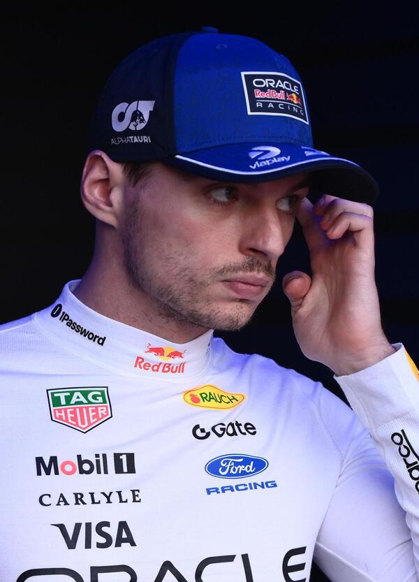 Forse non ve ne siete accorti, ma a Shanghai c&rsquo;&egrave; stata anche una triste prima volta per Verstappen, che sceso dalla Red Bull &egrave; furioso: &ldquo;Un disastro totale&rdquo;