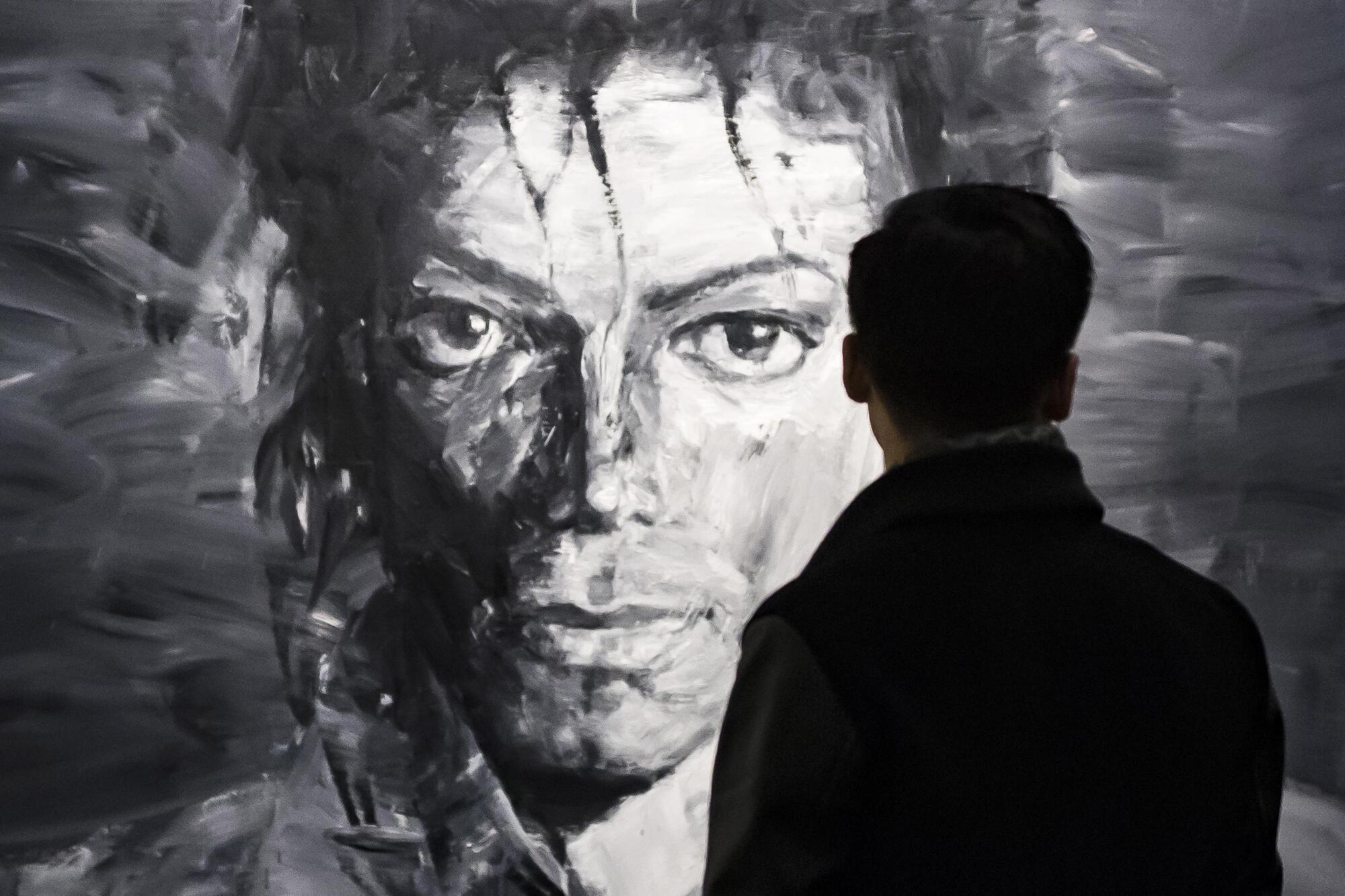 Accuse pesanti contro Michael Jackson