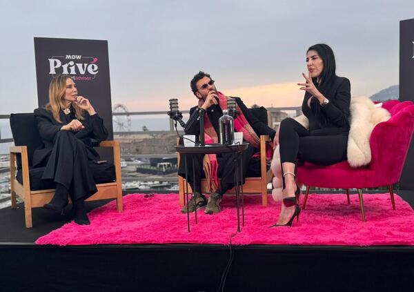 Gli amori, la tv, le proposte indecenti e la rivelazione di Stefania Orlando a MOW Priv&eacute; by Escort Advisor: "Preferisco amarmi da sola, il ses*so mi ha stufata. I piedi? Sono il nuovo seno"