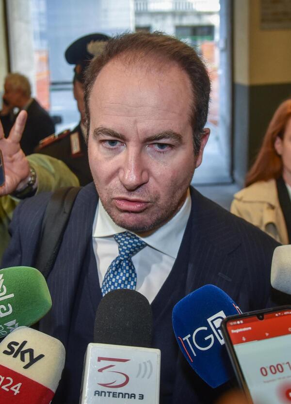 Omicidio Mansouri a Rogoredo: Cinturrino in udienza a Milano per il riesame. Gli avvocati: "contestiamo la premeditazione, mai usato il martello per fare violenza e non conosceva Mansouri"