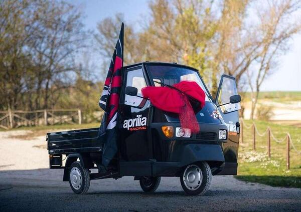 Non stiamo piangendo, ci &egrave; solo entrata l&rsquo;Ape di Marco Bezzecchi negli occhi. Su Rivola, il Ranch di Vale e il segreto della genuinit&agrave;&hellip;