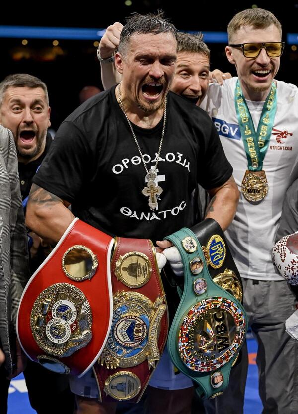 L&rsquo;addio in tre atti di una leggenda: &egrave; il Last Dance di Oleksandr Usyk. Il re della boxe contemporanea annuncia il ritiro. Chi sono gli avversari? Il primo incontro &egrave; alle Piramidi di Giza