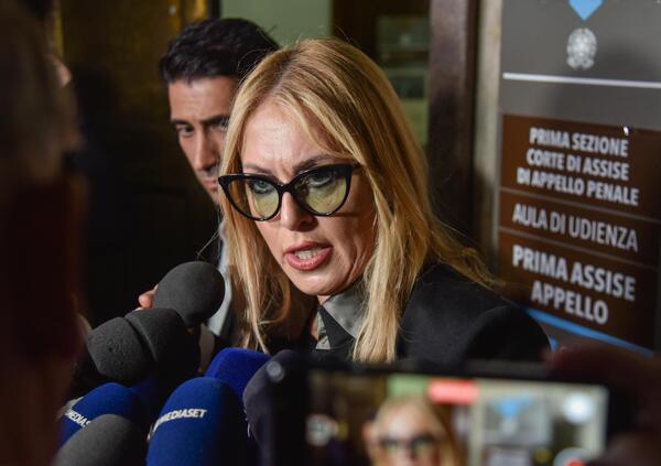 Oltre Garlasco: perch&eacute; Roberta Bruzzone rischia di finire alla sbarra per stalking? La bomba del giorno, le frasi shock e la replica della criminologa