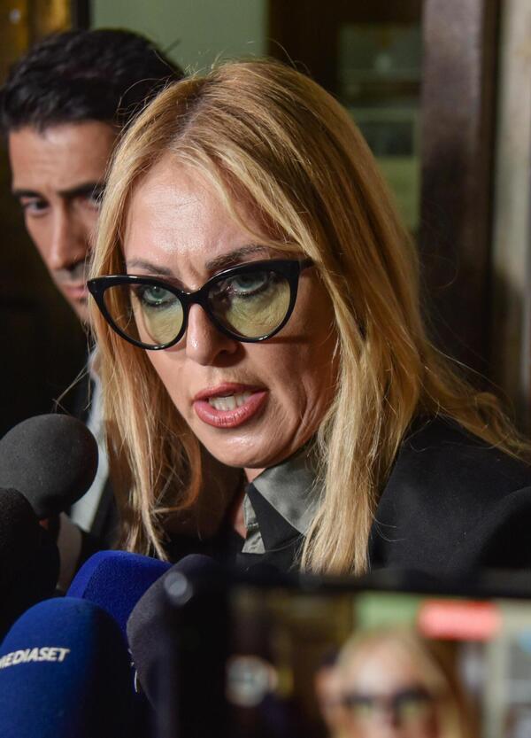 Oltre Garlasco: perch&eacute; Roberta Bruzzone rischia di finire alla sbarra per stalking? La bomba del giorno, le frasi shock e la replica della criminologa