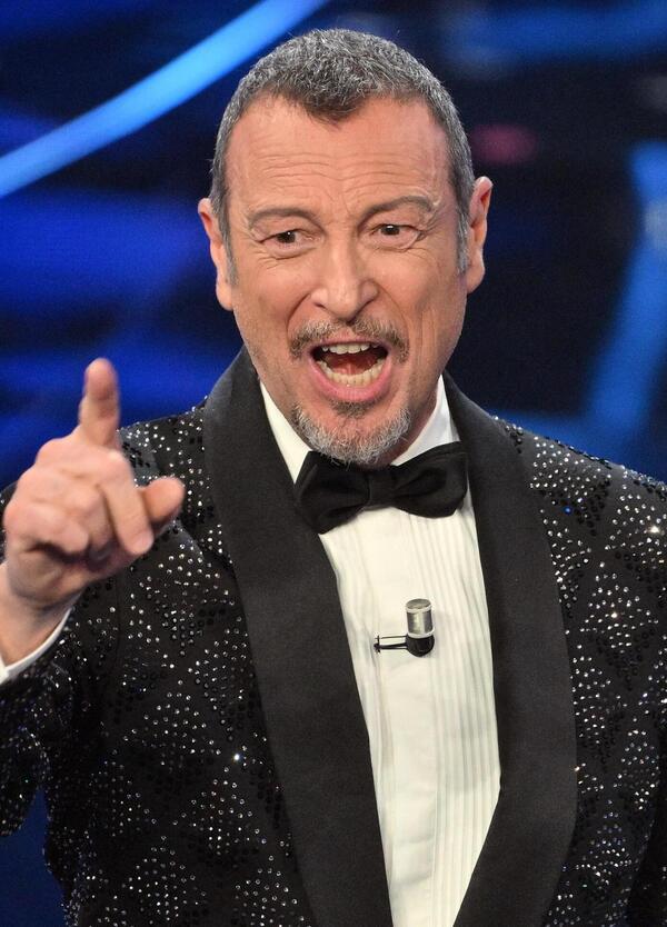 Da Amadeus giudice ad Alessandro Cattelan ad Amici 25, tutti passano da Maria De Filippi per rilanciare la carriera