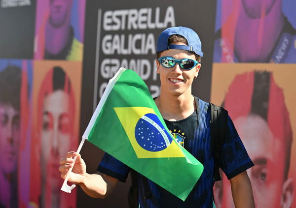 &ldquo;Cercher&ograve; di mantenere la calma&rdquo;: ok la dedica a Senna, ma l&rsquo;avete capito cosa significhi correre in Brasile per Diogo Moreira? E sul pubblico, le domande a Pel&egrave; e la pressione&hellip;.