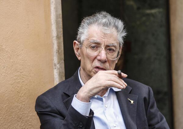 Non ho un bel ricordo di Umberto Bossi: c'ero quando gli adulti diventavano cattivi contro 'i terroni di Star Wars'
