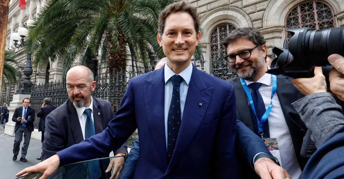 Paolo Razza Gli Elkann si sbarazzano di Repubblica e cedono tutto al Gruppo Antenna ...