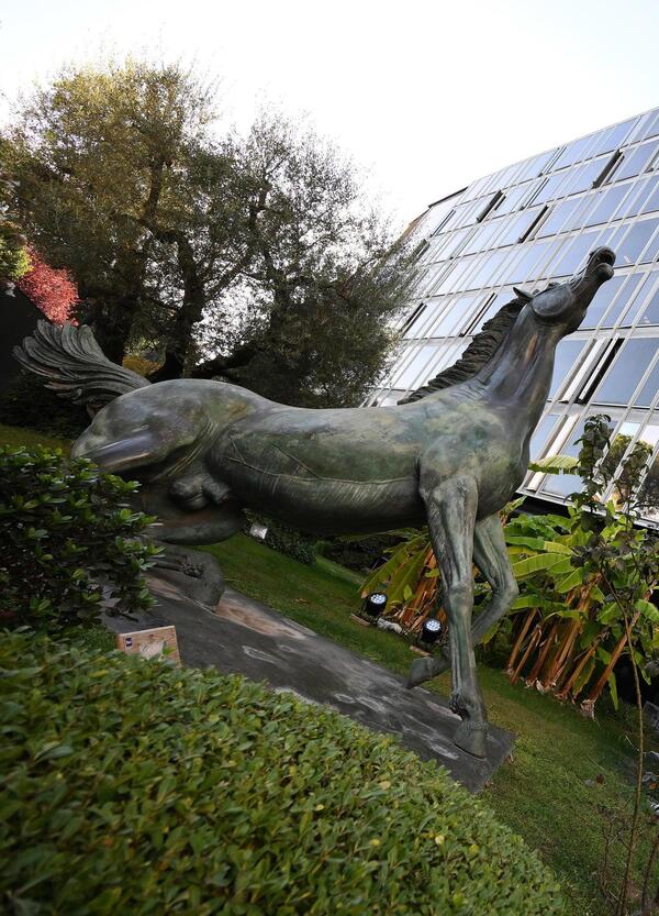 L'ad Rai Giampaolo Rossi in Commissione di Vigilanza, le opposizioni: "Tg1 e Tg2 non parlano di Delmastro&rdquo;