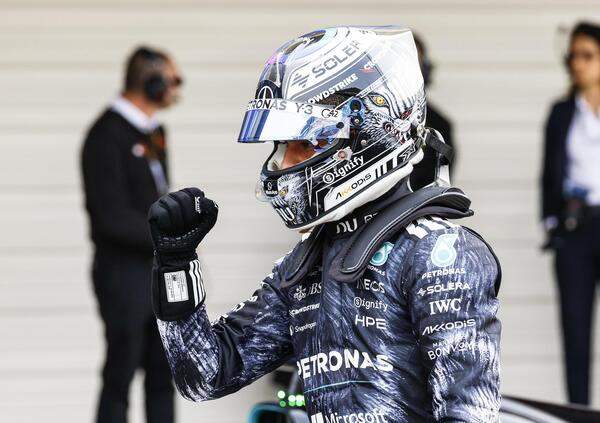 Antonelli magico a Suzuka, distrugge Russell e si prende la F1: &ldquo;Avr&ograve; le farfalle nello stomaco, ma sono nella miglior posizione possibile&rdquo;. Poi McLaren e Leclerc che salva Ferrari