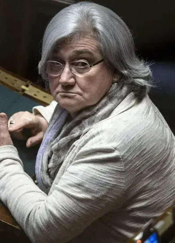 Persino Rosy Bindi scarica Elly Schlein, altro che &ldquo;prima donna segreteria&rdquo;: &ldquo;Al Pd serve una persona autorevole. Ho un nome, &egrave; un uomo, ma non vi dico chi&rdquo;