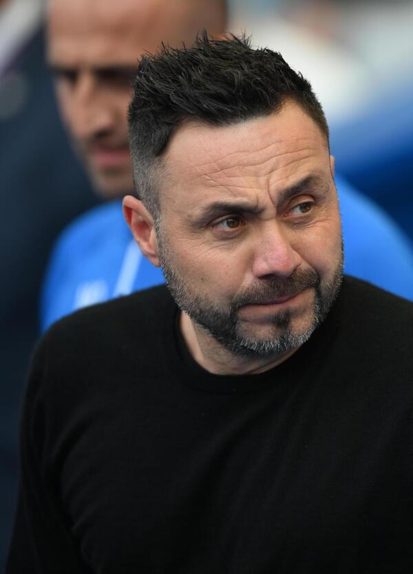 Caro Roberto De Zerbi, chi te lo fa fare di andare al Tottenham? 14 milioni all&rsquo;anno (il pi&ugrave; pagato dopo Guardiola) e il gusto dell&rsquo;impresa bastano per lanciarsi nell&rsquo;inferno degli Spurs?