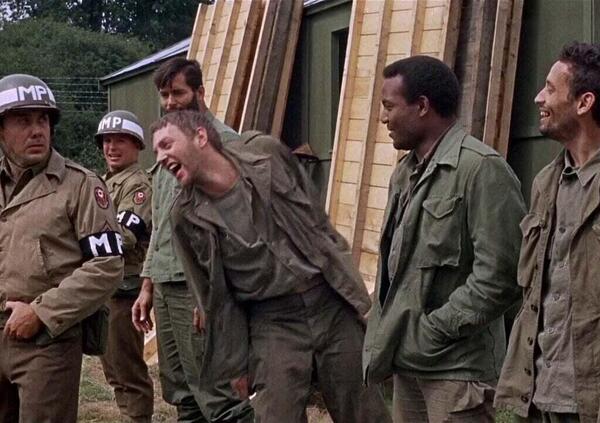 Quella sporca (e banale) dozzina: il Comitato del Premio Strega ha scelto i dodici romanzi per il 2026, tra Ciabatti, Raimo, Pierantozzi, romanzi storici, femministi e qualche quota colta (che non vincer&agrave;)