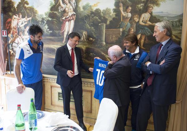 Ma quali Malag&ograve; e Abete, il prossimo presidente della Figc secondo Sandro Sabatini &egrave; solo uno: &ldquo;Matteo Renzi&rdquo;. Il calcio italiano ha bisogno di un rottamatore?