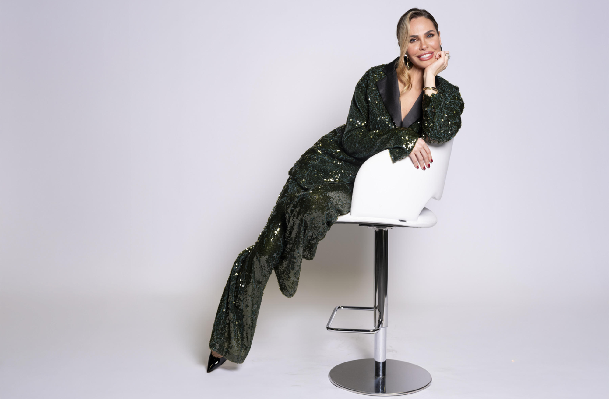 Ilary Blasi conduce il Grande Fratello Vip